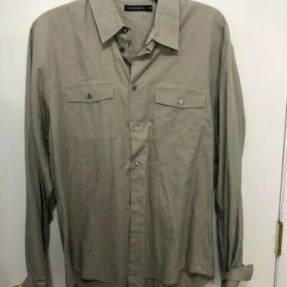 Club Monaco Other - CLUB MONACO Men's Button Up Size Medium